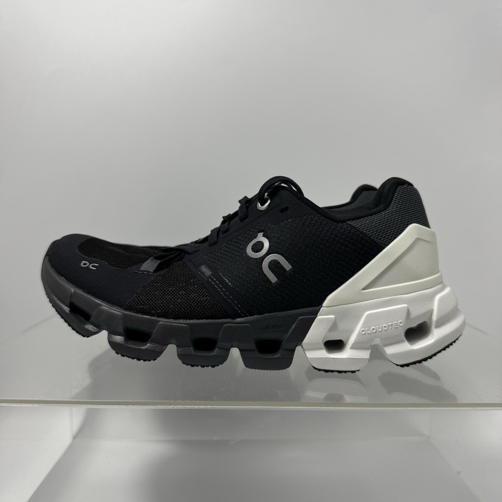 Brand New On Cloudflyer 4 Black White 81.98663 Running Shoe Women's Size 11 WIDE